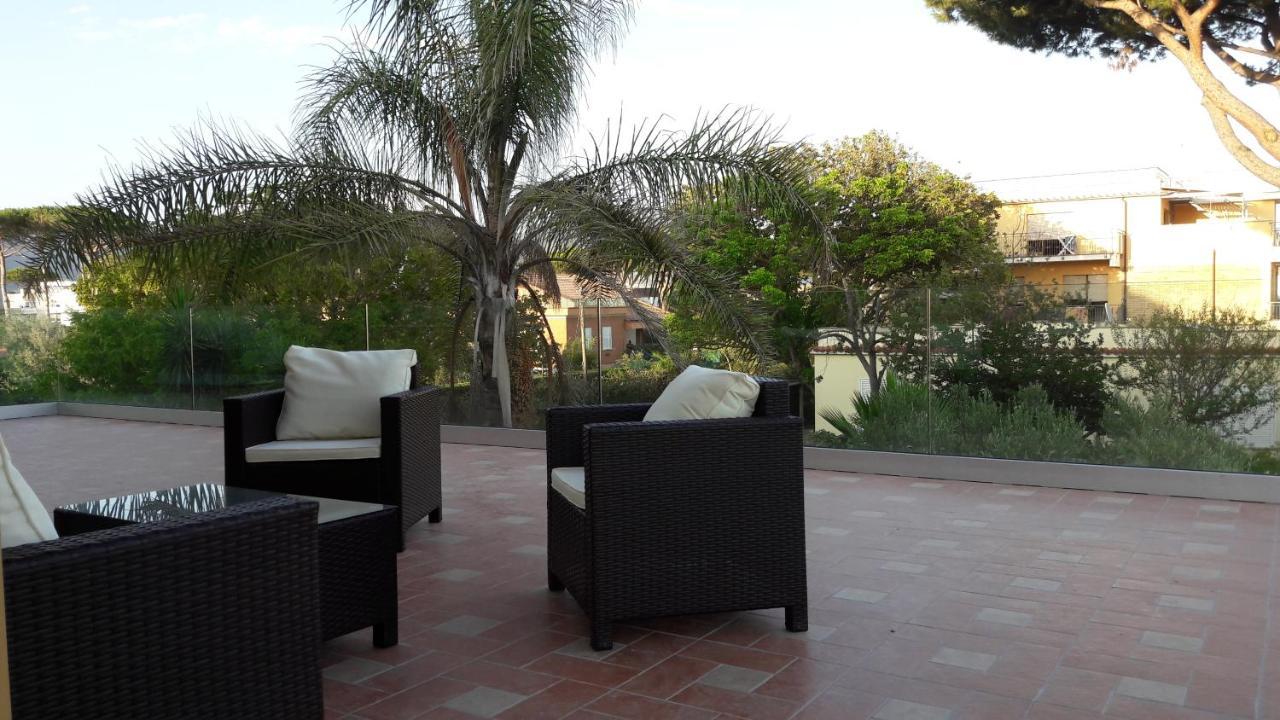 Stella Di Mare Villa Terracina Exteriör bild