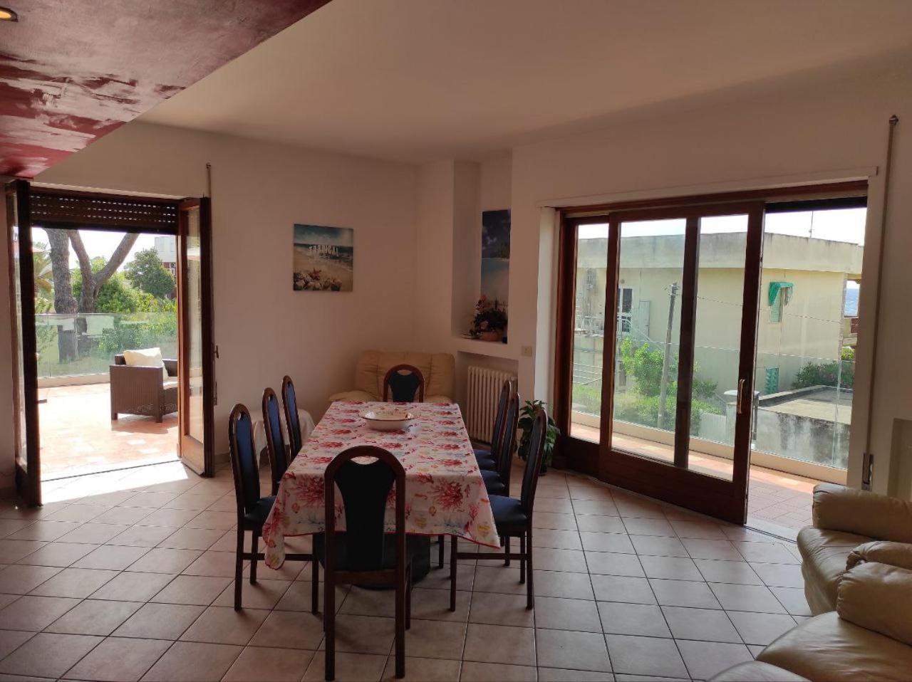 Stella Di Mare Villa Terracina Exteriör bild