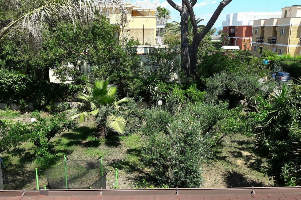 Stella Di Mare Villa Terracina Exteriör bild